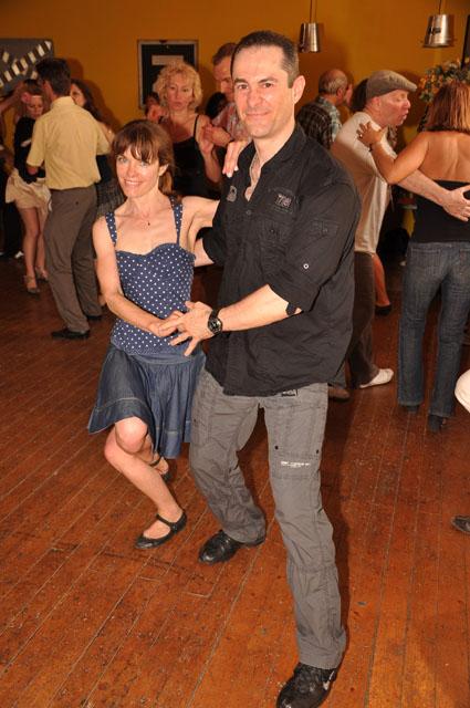 min 2011 04 24 station danse 217